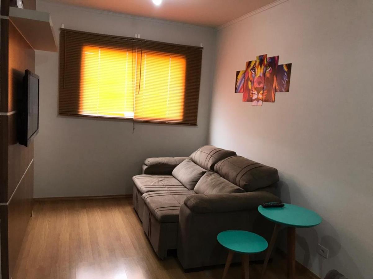 APARTAMENTO INTEIRO COM WiFi 70MB, AR CONDICIONADO, PROXIMO AO ESTADIO DO CAFÉ Londrina Exterior foto